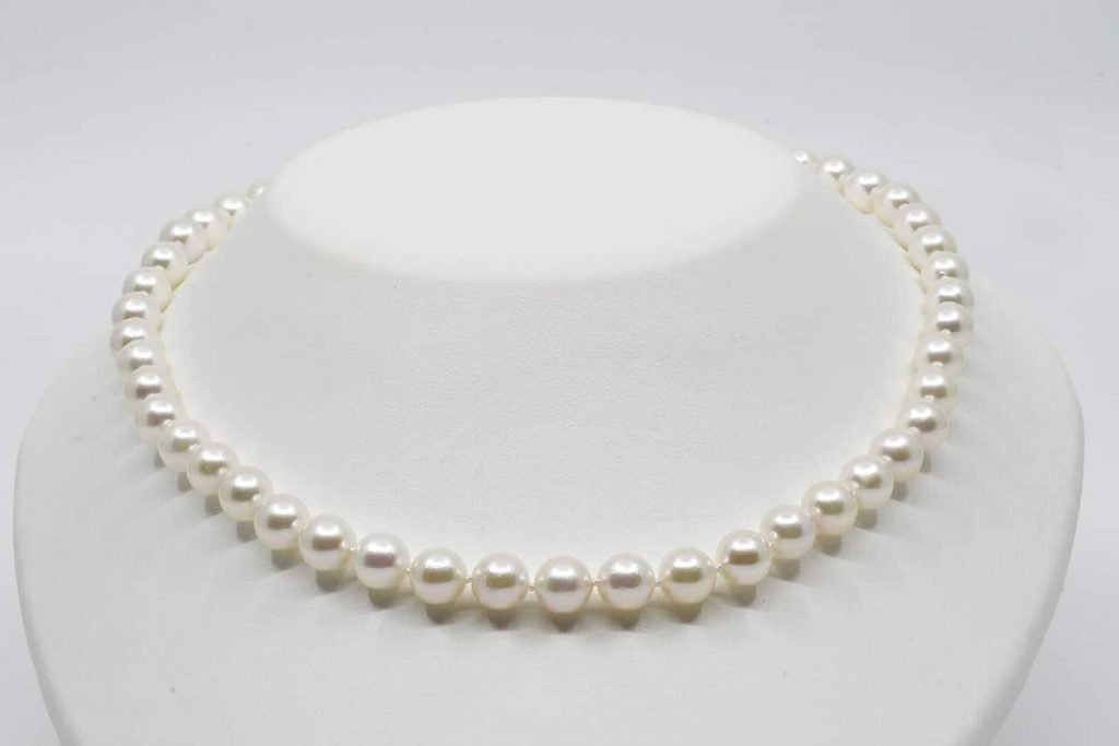 White Japanese Akoya Pearl Necklace, 8-8.5mm
