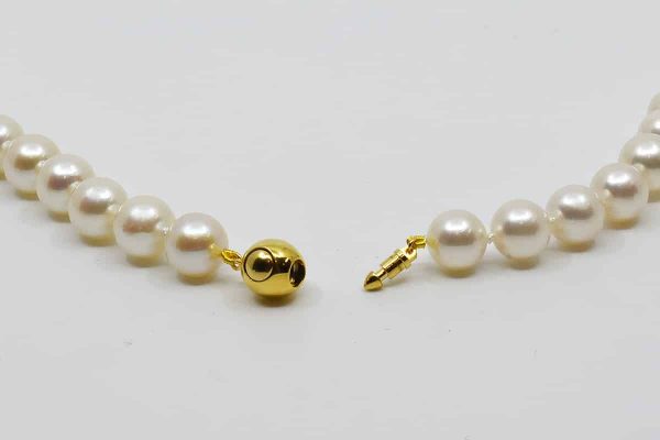 White Japanese Akoya Pearl Necklace, 8-8.5mm