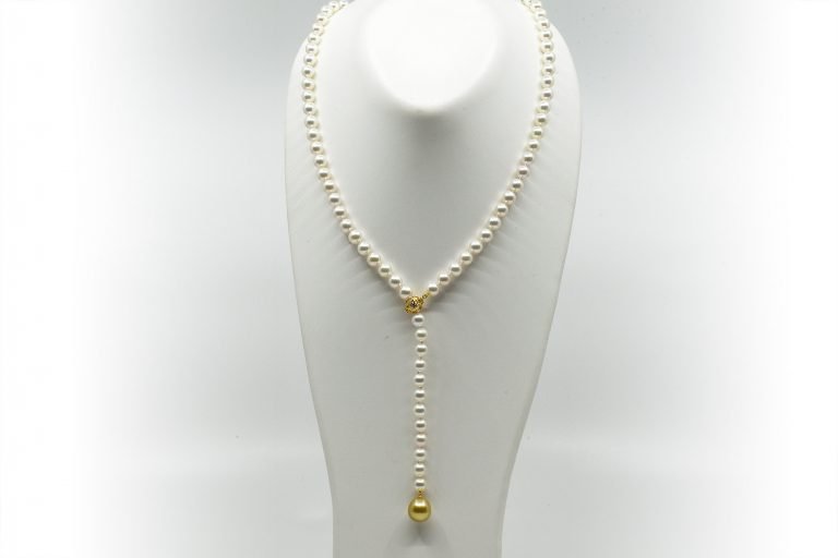 Japanese Akoya pearl lariat with a Golden South Sea drop