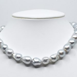 White silver south sea baroque necklace