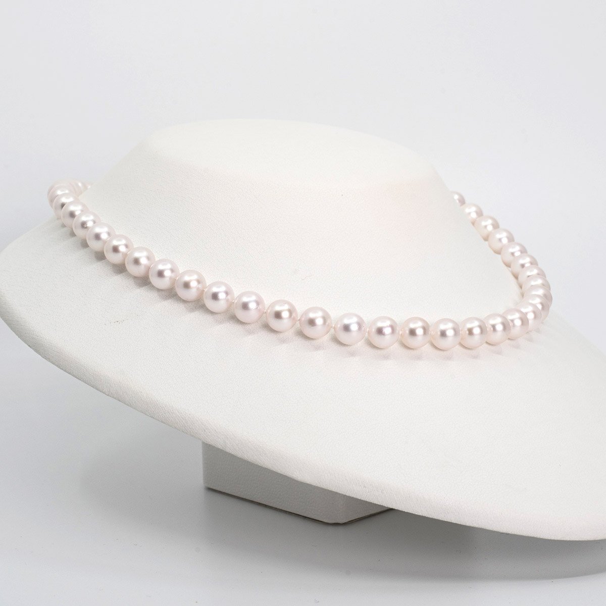 Stunning Japanese Akoya Pearl Necklace 7x7.5mm AA+ luster