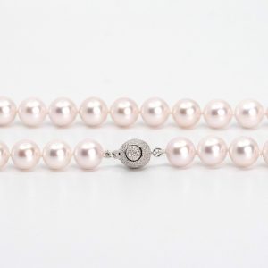Stunning Japanese Akoya Pearl Necklace 7x7.5mm AA+ luster