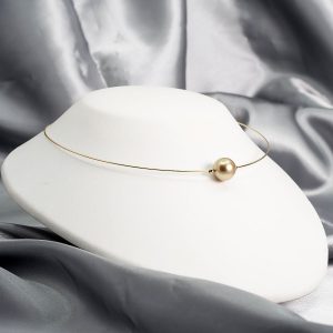 Southsea gold pearl necklace