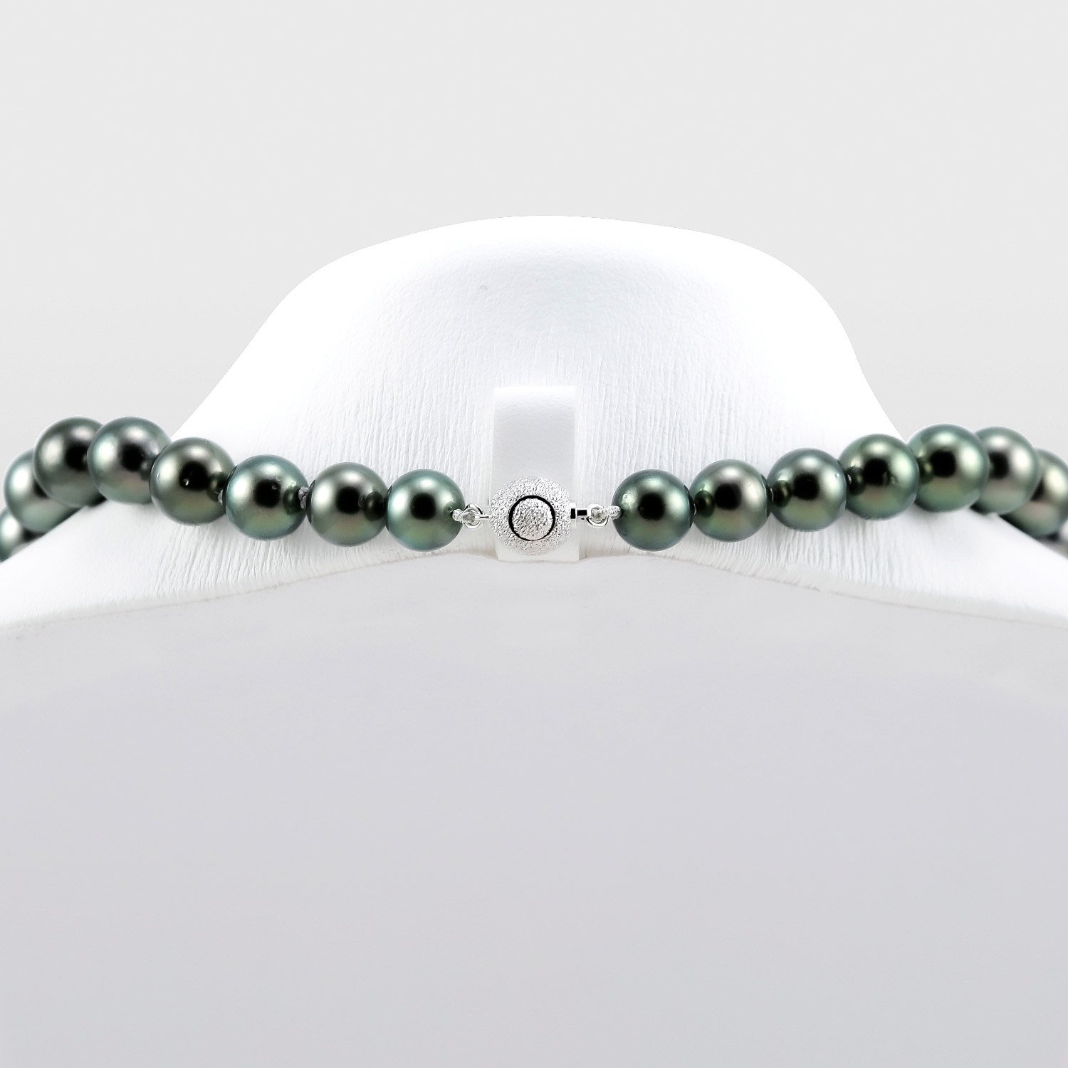 Asteria, Black Tahitian Pearl Necklace Asteria