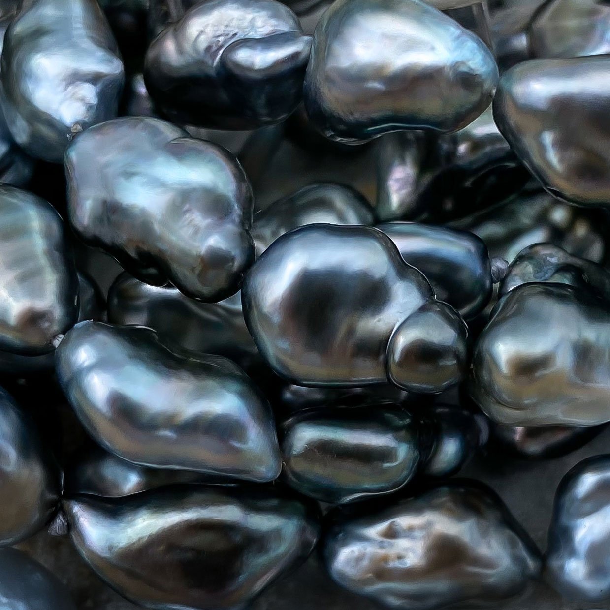 Tahitian Natural Keshi Pearls.jp tokyo, Japan. Necklace