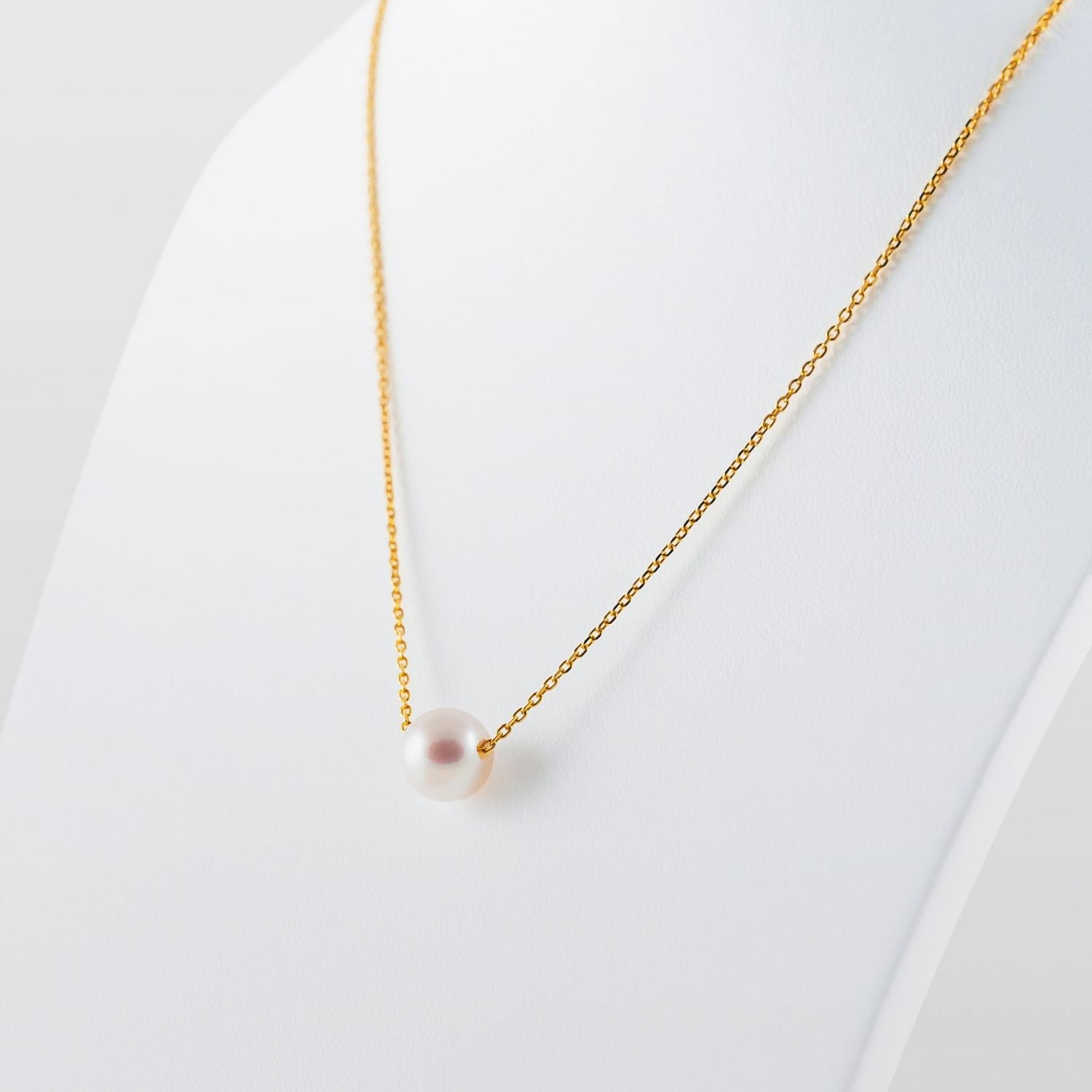 Japanese Akoya Pearl Necklace on chain