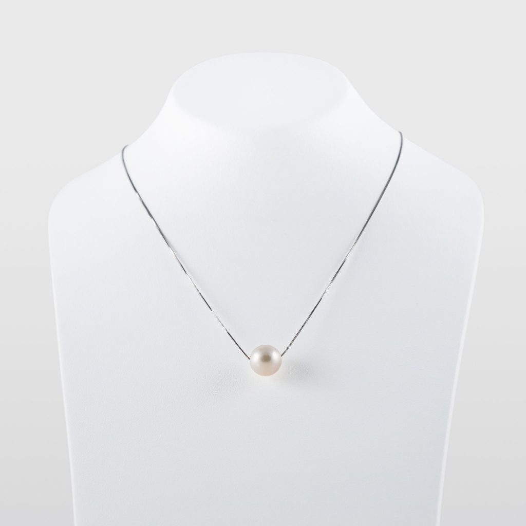 Japanese Akoya Pearl Necklace on chain