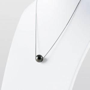 Black tahitian pearl necklace AAA