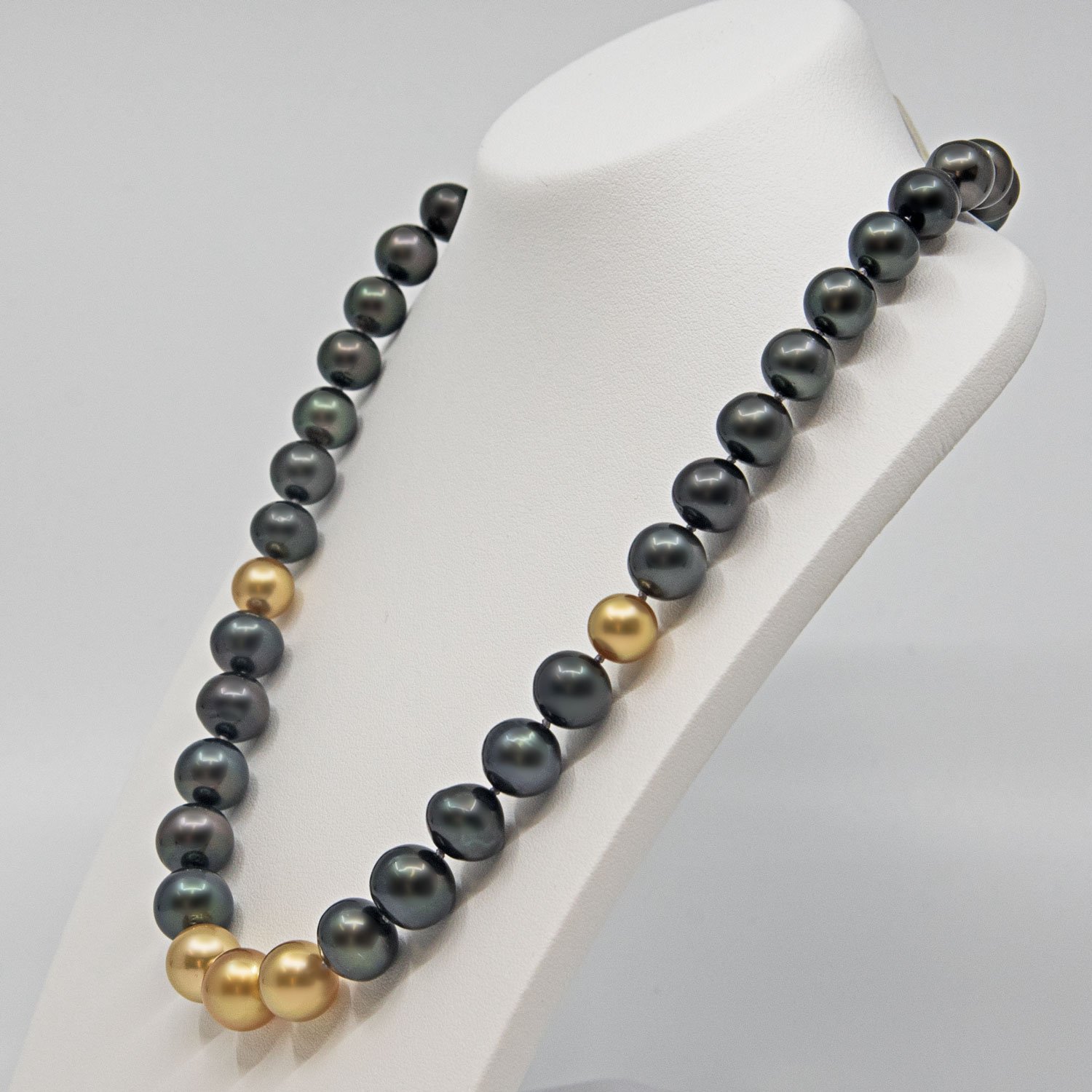 South sea gold and tahitian pearl necklace