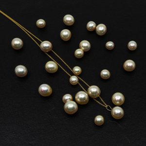 Miyana Pendant - Image 6