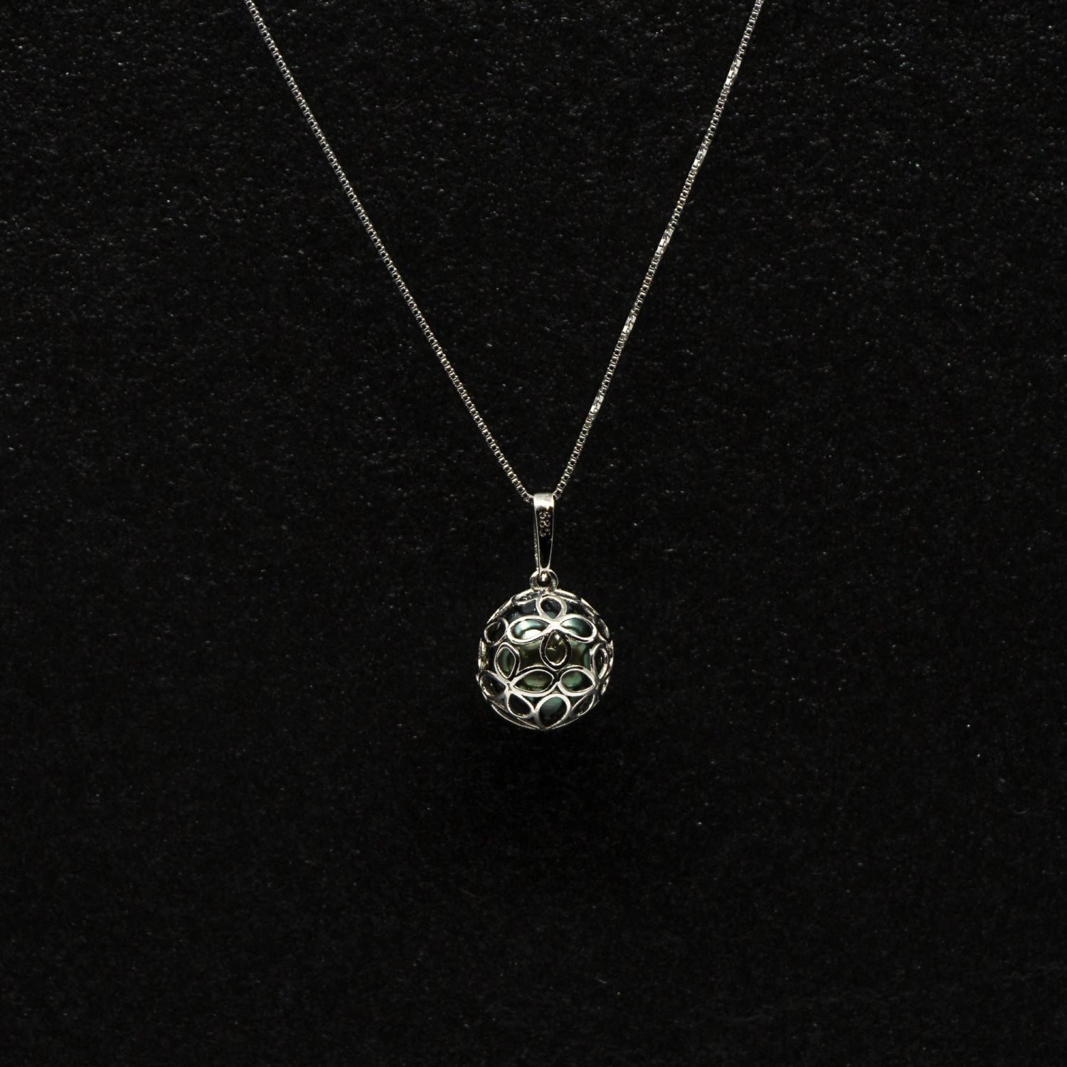 GAIA Pendant WG - Image 1