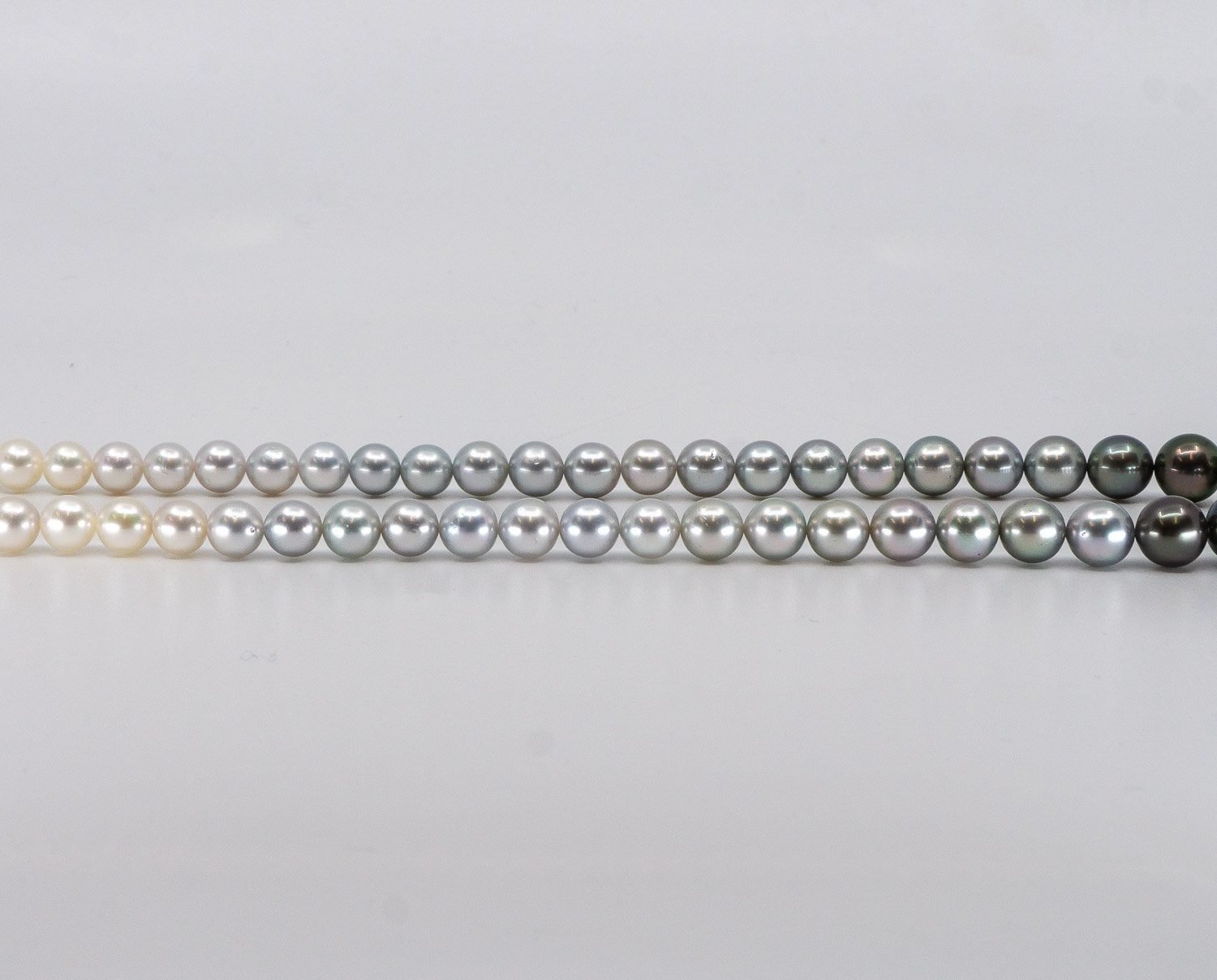 pearl ombre necklace with tahitian and south sea pearls