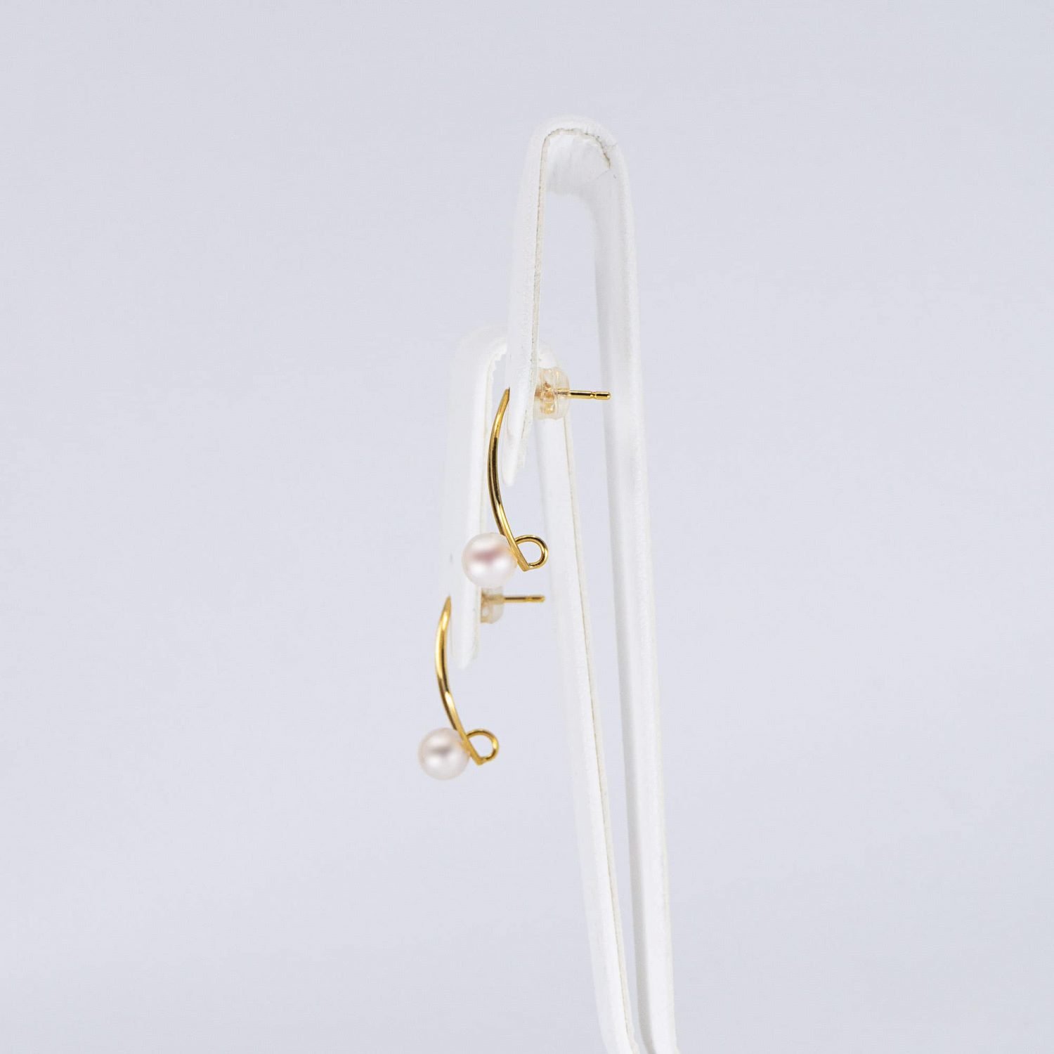 Japanese Akoya Earrings 18K yellow gold