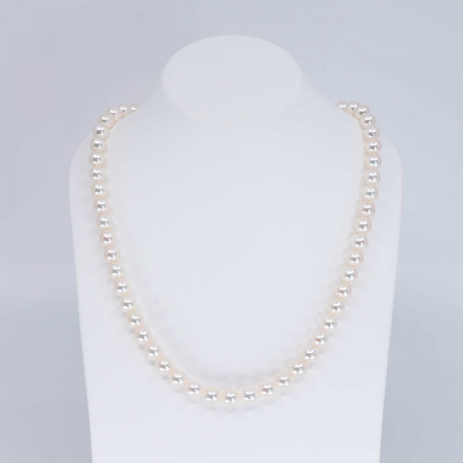 Japanese Akoya Pearls.jp tokyo japan Strand AAA