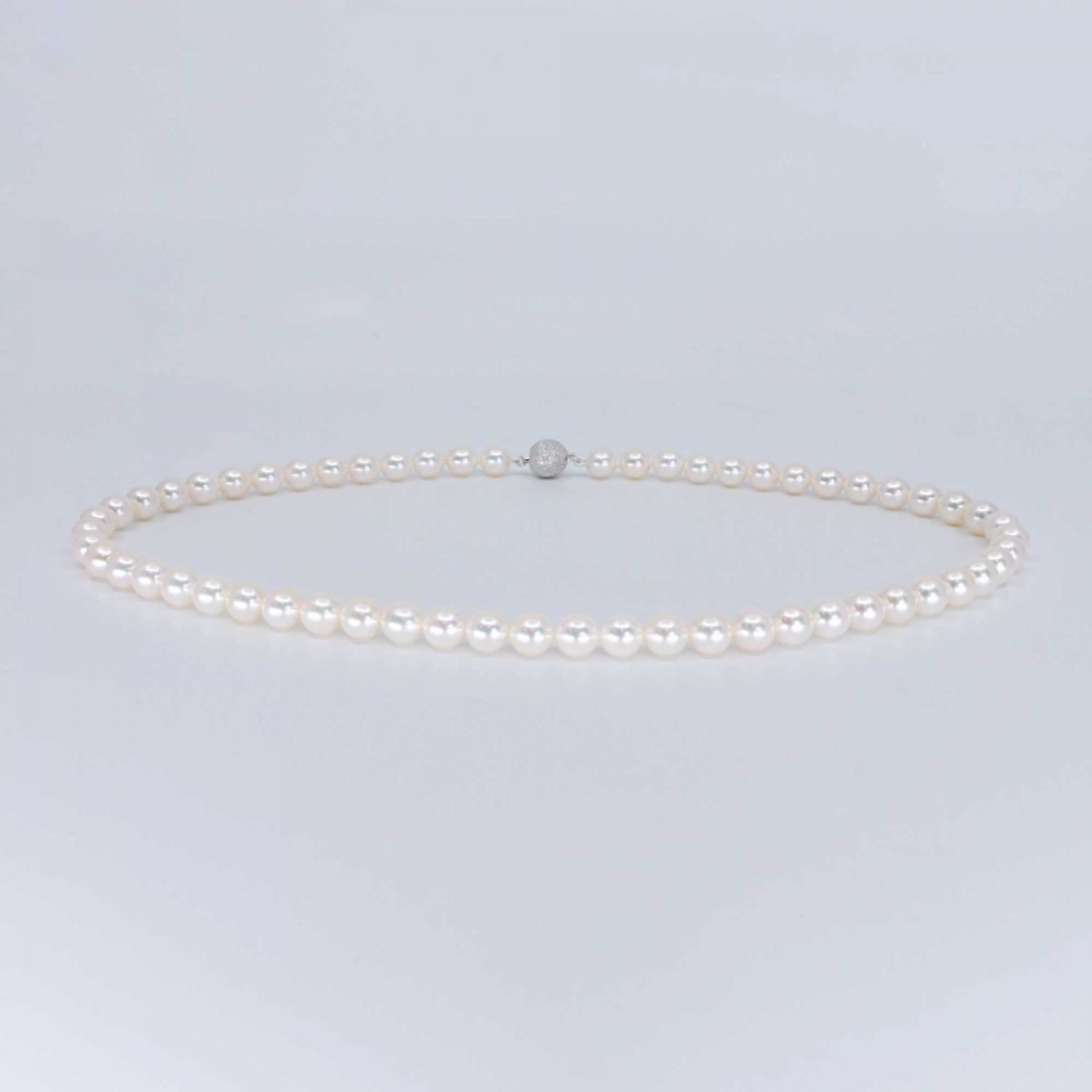 Japanese Akoya Pearls.jp tokyo japan Strand AAA