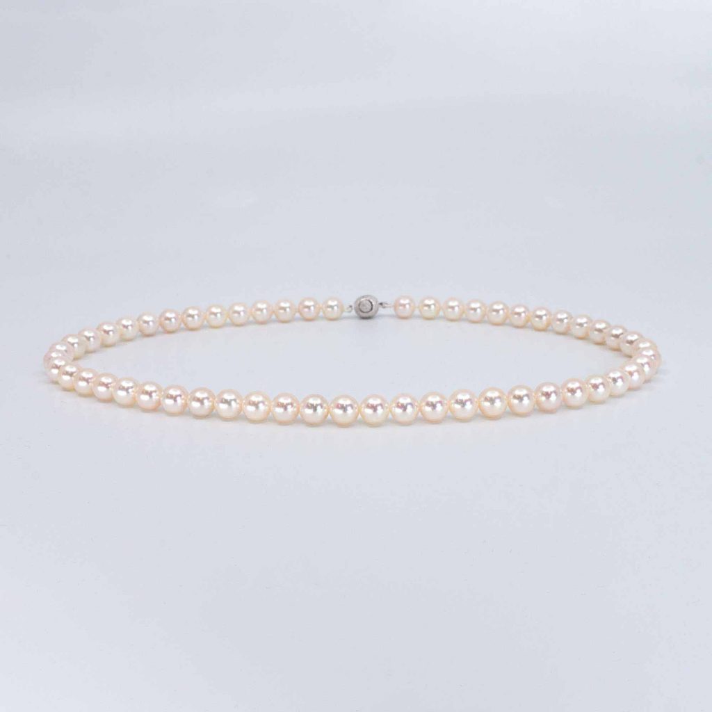 Japanese Akoya Pearls.jp tokyo japan Strand AAA