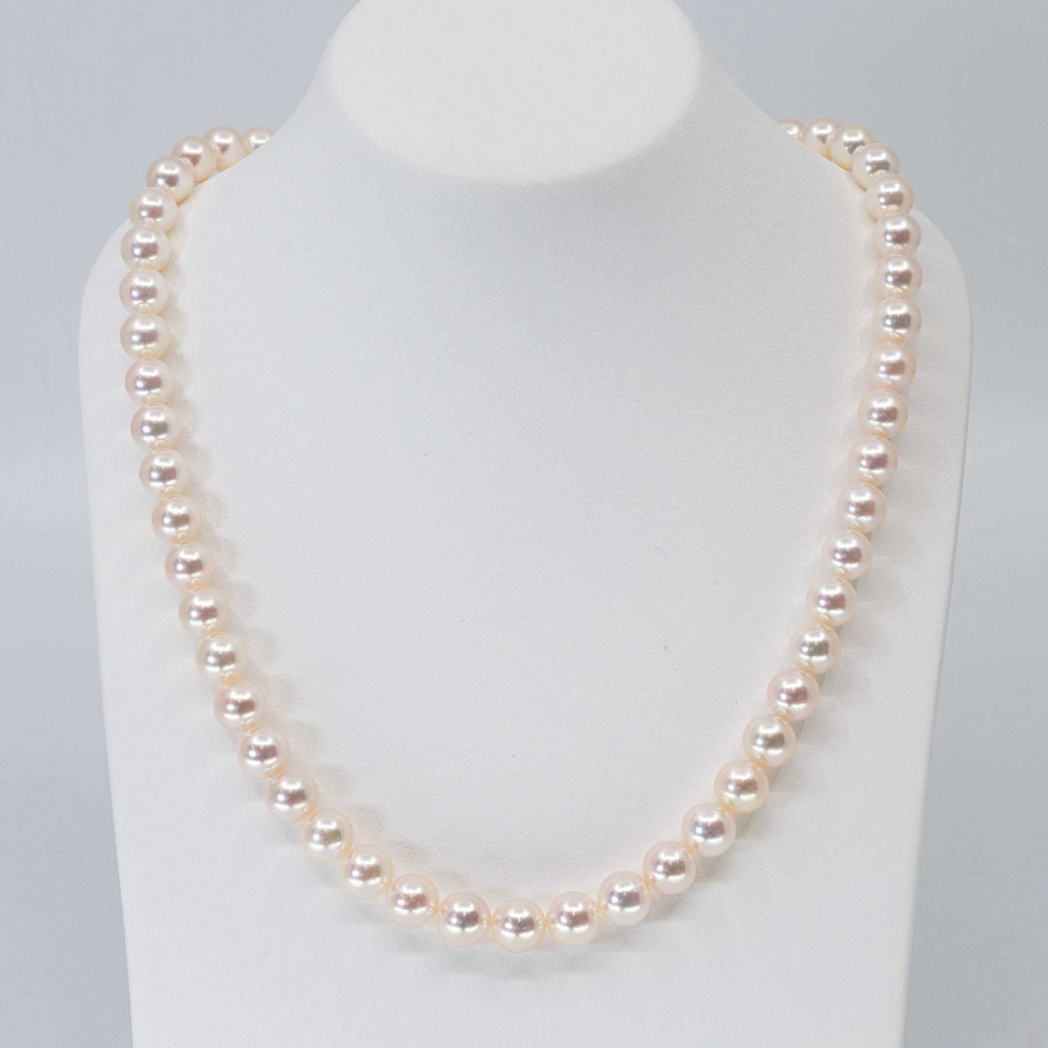 Japanese Akoya Pearls.jp tokyo japan Strand AAA