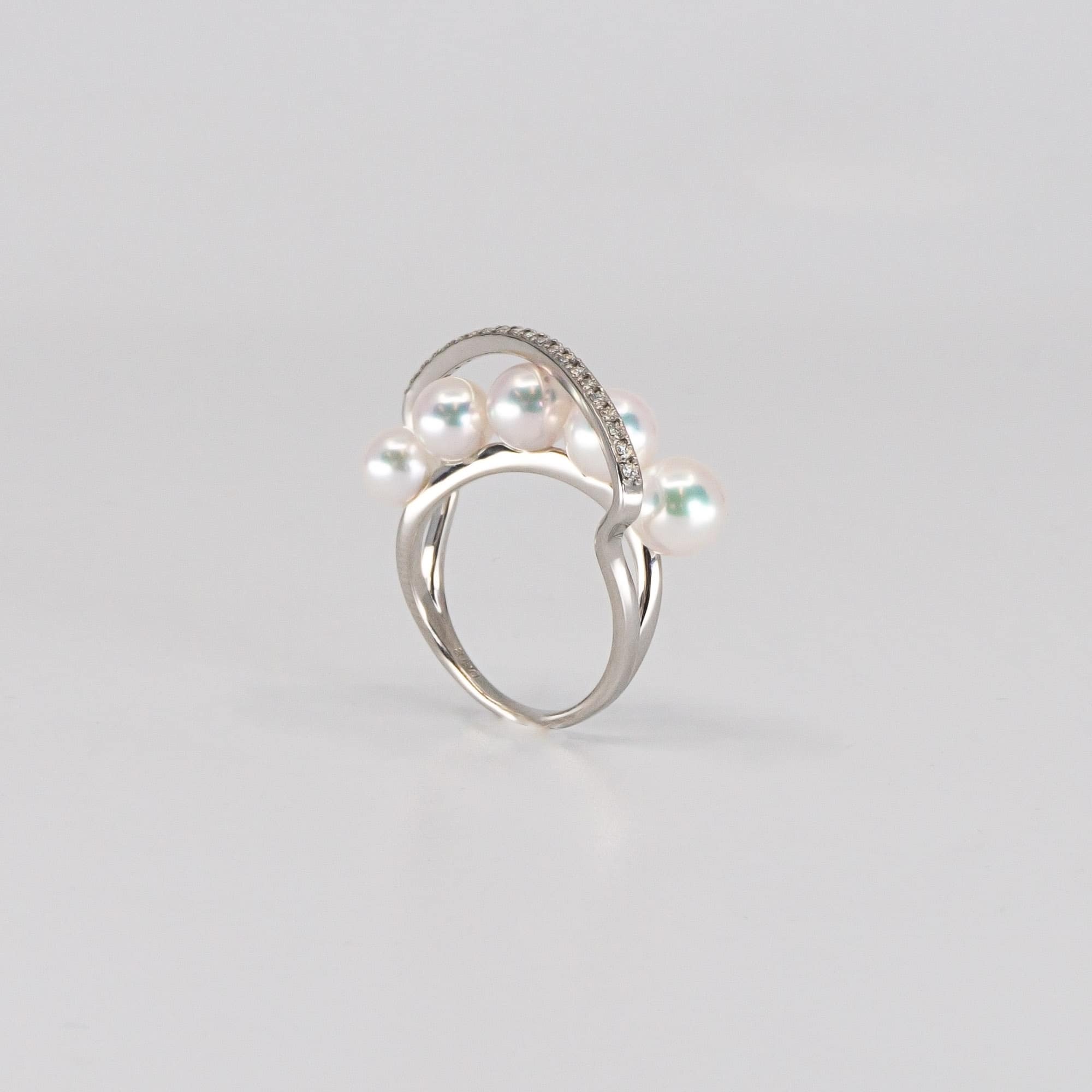 White Gold K18 | Pearls.jp