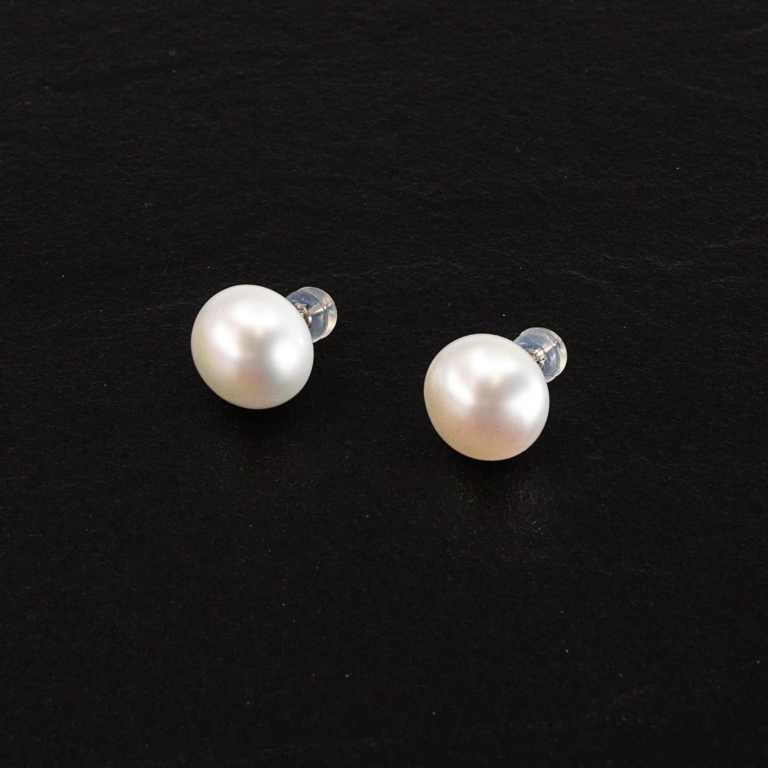 Freshwater Pearls.jp Tokio Japani, Korvakorut
