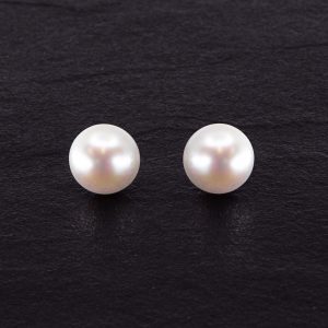 Freshwater Pearls.jp Tokio Japani, Korvakorut