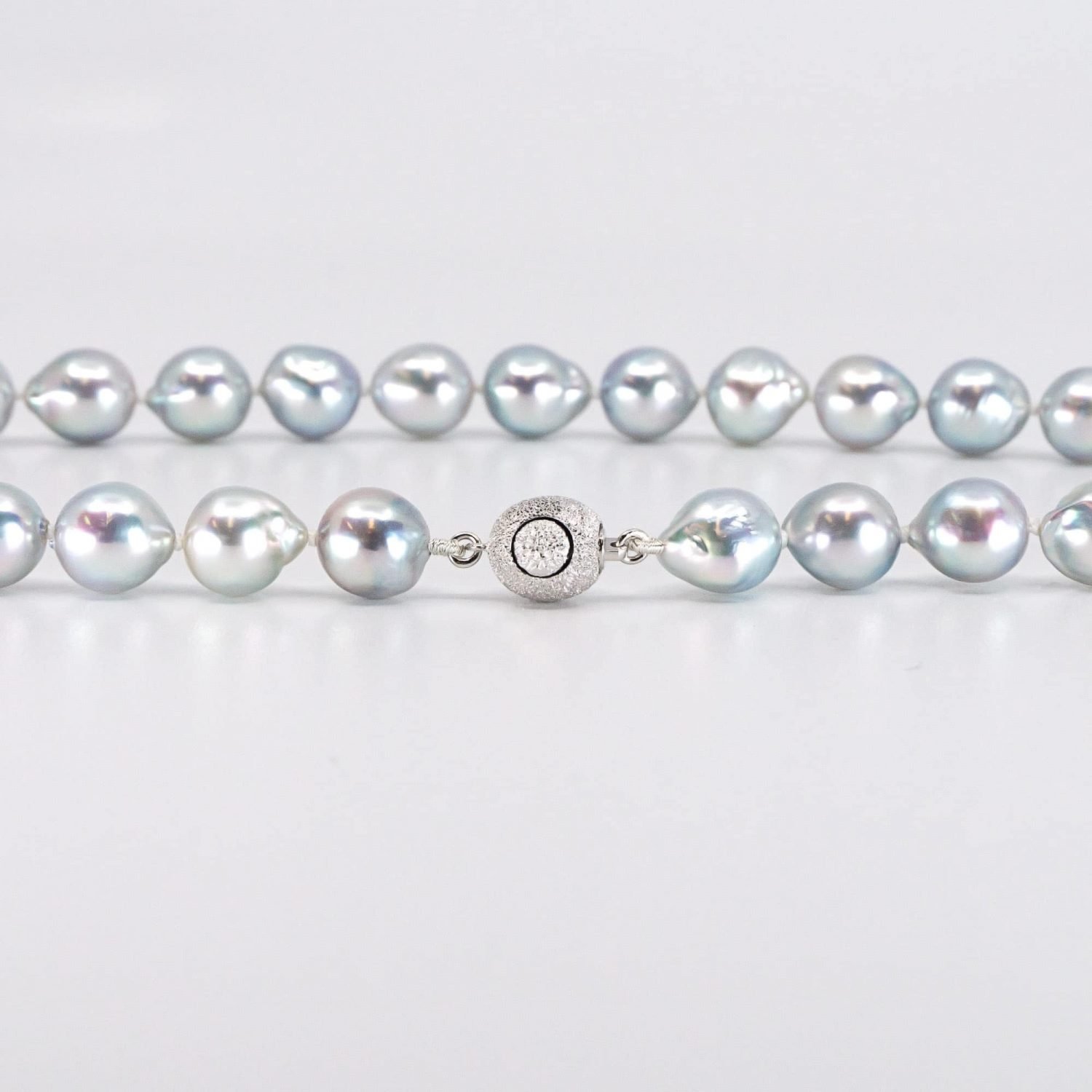 natural silver blue akoya pearls.jp tokyo, japan