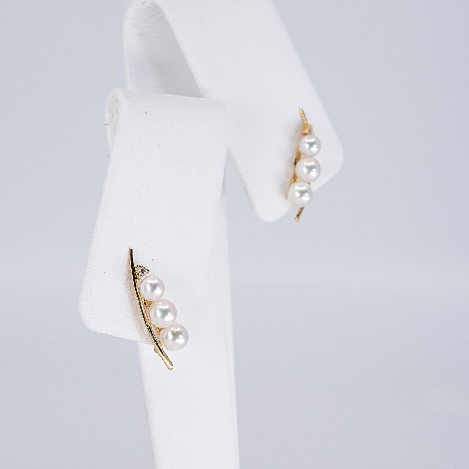 Japanese Akoya Pearls Earrings with diamonds, Tokyo, Japan