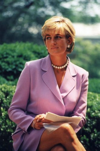 Akoya-helmityylit - prinsessa Diana