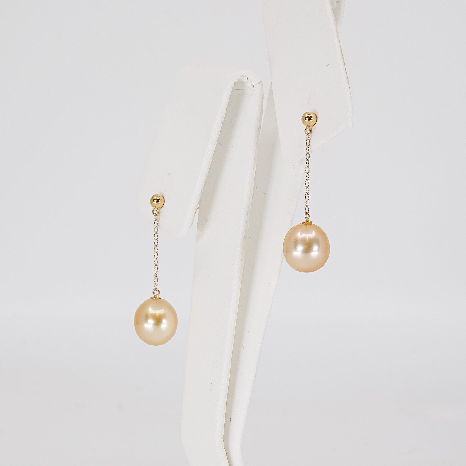 minerva gold south sea. pearls.jp earrings, tokyo, Japan